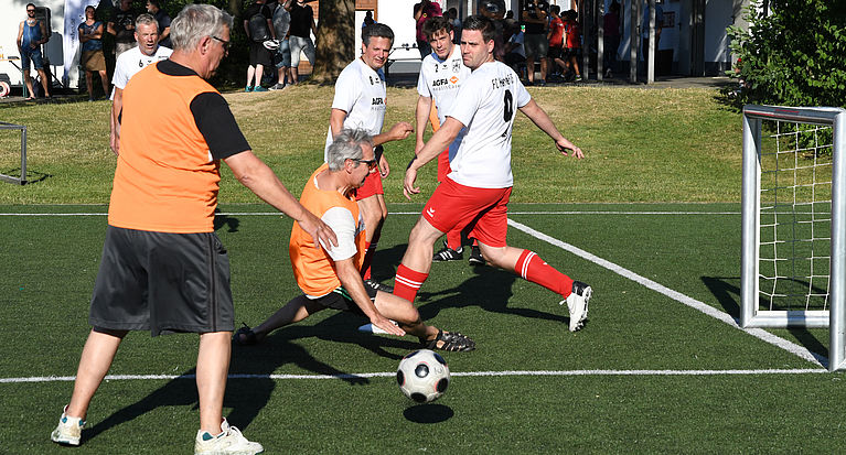 Walking-Football beim SV Baal